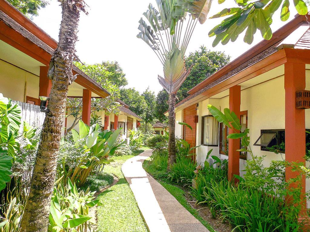 Palm Spa Village Resort Mae Rim Bagian luar foto