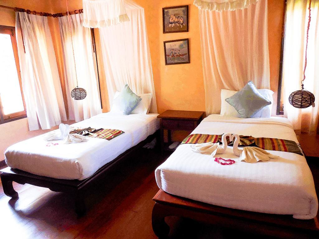 Palm Spa Village Resort Mae Rim Bagian luar foto