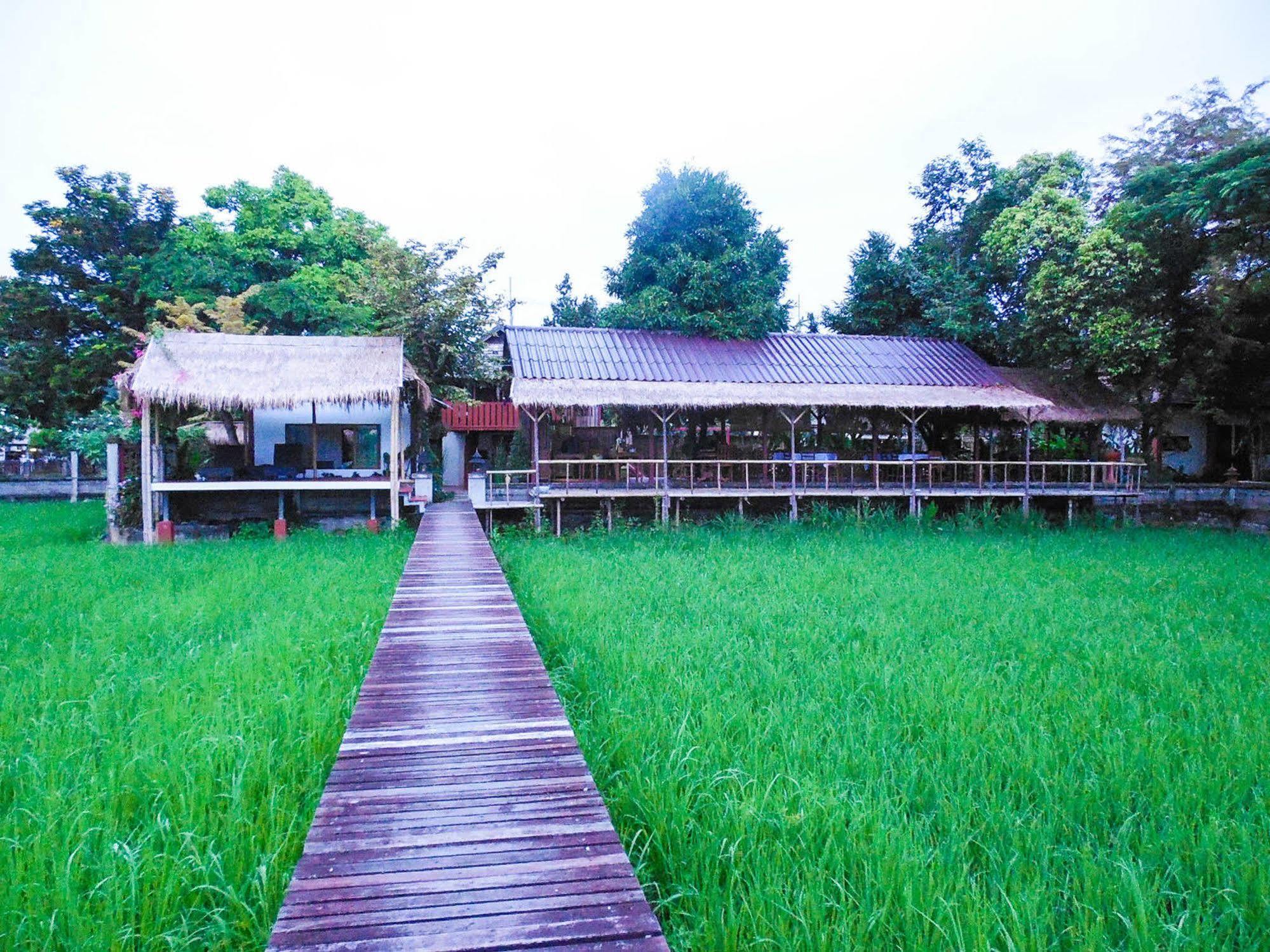 Palm Spa Village Resort Mae Rim Bagian luar foto